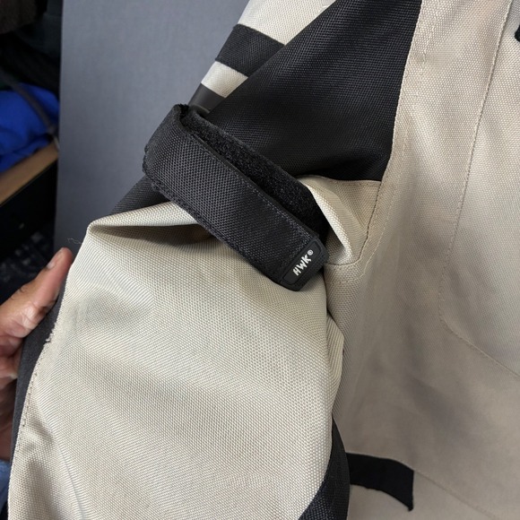 HWK Adventure Touring Motorcycle Jacket Men's Size XL Cream Black - Picture 8 of 12